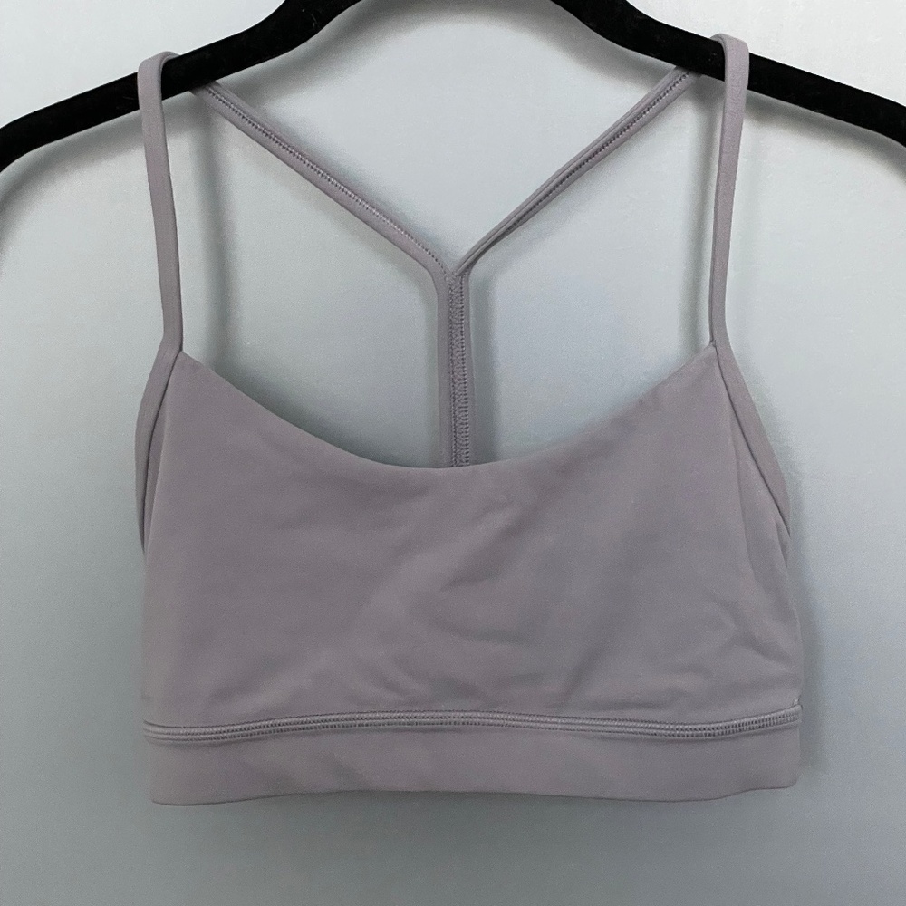 Lululemon Flow Y Nulu Bra size 6